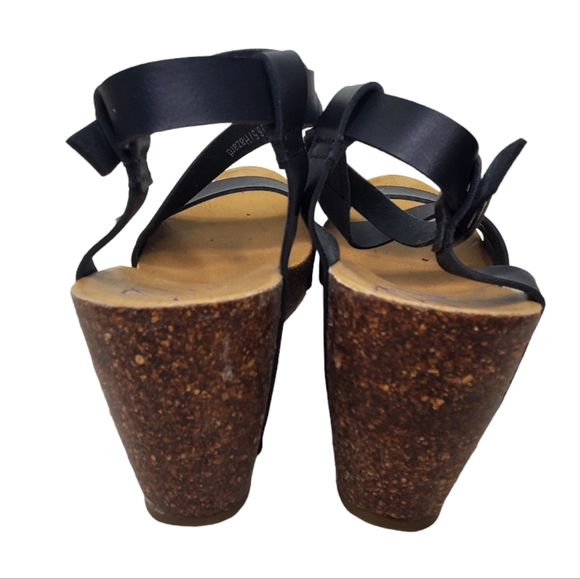 BLOWFISH Hazard Strappy Platform Sandals Black Cork Sz 6.5 Leather - Picture 5 of 11